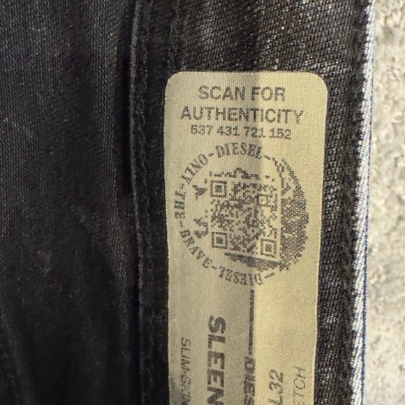 Men’s Diesel Jeans - Picture 4 of 5